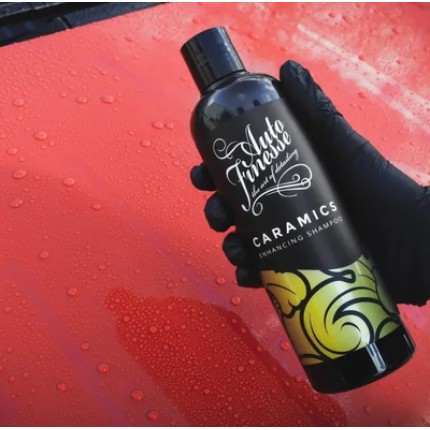 Автошампунь с SiO2 Auto Finesse Caramics Enhancing Shampoo 500мл